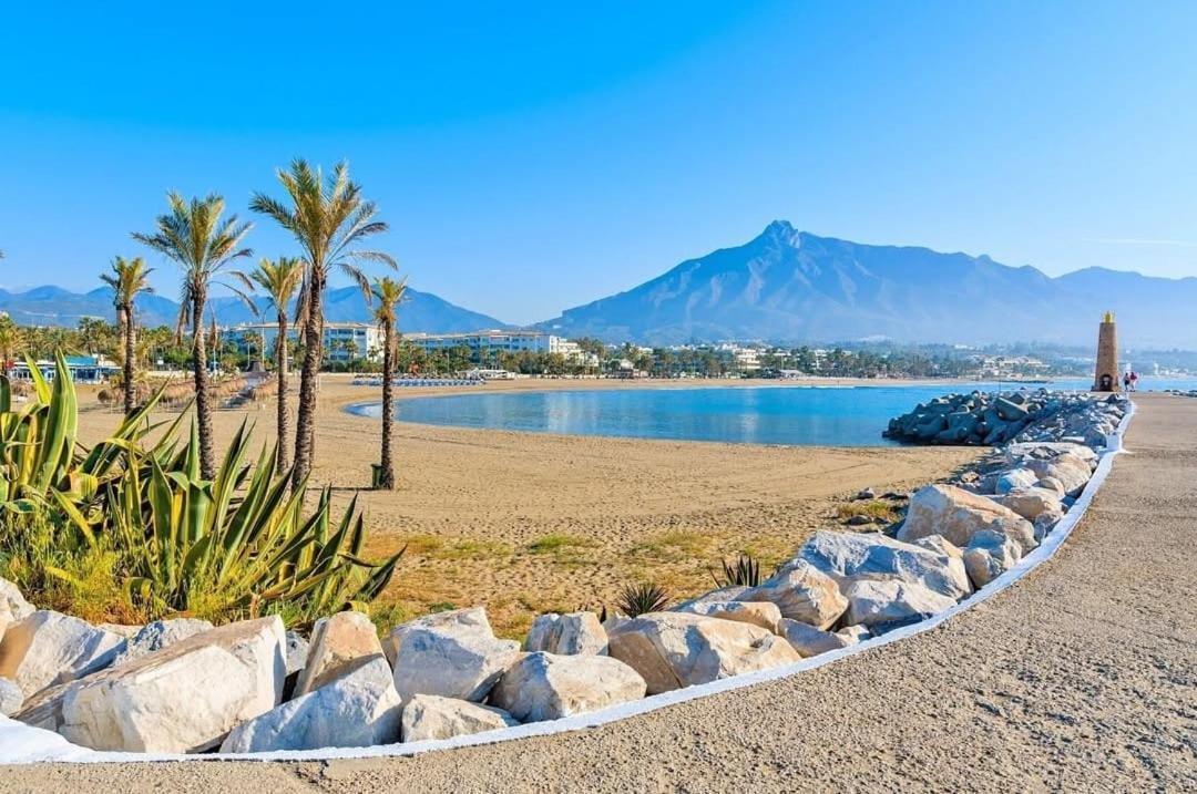 New & Beautiful Loft In Puerto Banus Apartemen